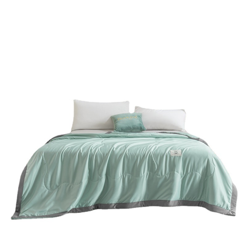 Antibacterial and anti-mite washed silk summer quilt B98