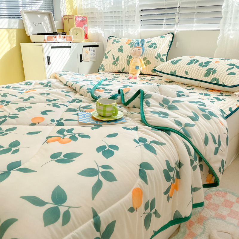 Cartoon air conditioner quilt gift summer quilt summer B78