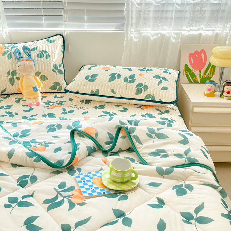 Cartoon air conditioner quilt gift summer quilt summer B78