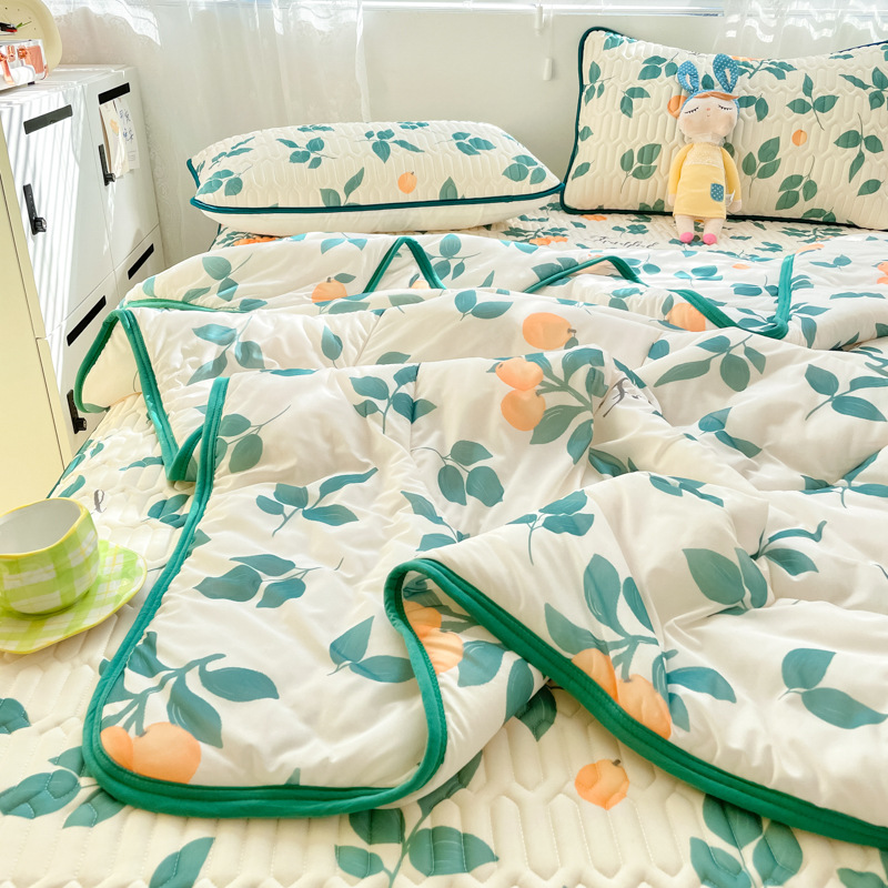 Cartoon air conditioner quilt gift summer quilt summer B78