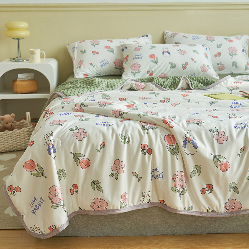 Cartoon children's Doudou cotton air conditioner quilt B73